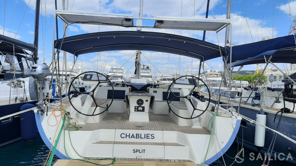 D&D Kufner 54 - Yacht Charter Sailica