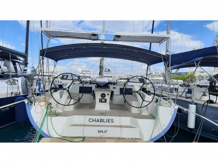 D&D Kufner 54 - Yacht Charter Sailica