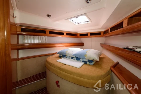Bavaria 46 Cruiser - Yacht Charter Sailica