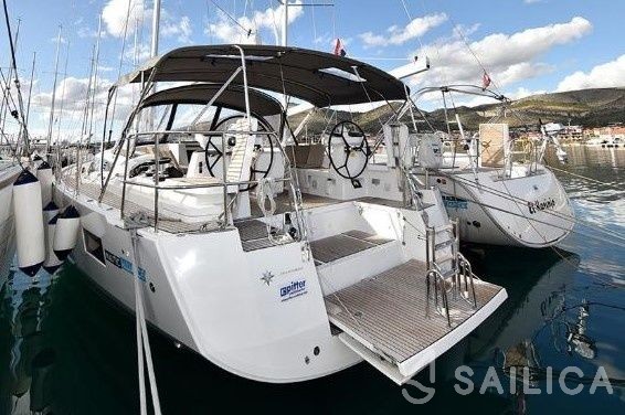 Jeanneau 54 - Yacht Charter Sailica
