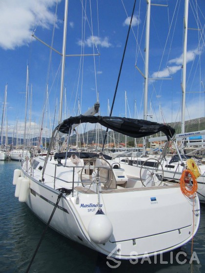 Bavaria 46 Cruiser - Yacht Charter Sailica