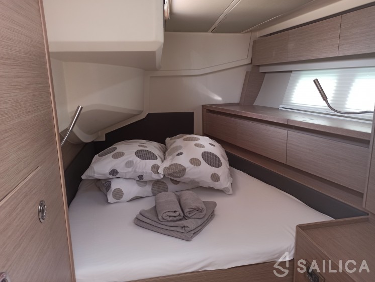 Hanse 588 - Yacht Charter Sailica