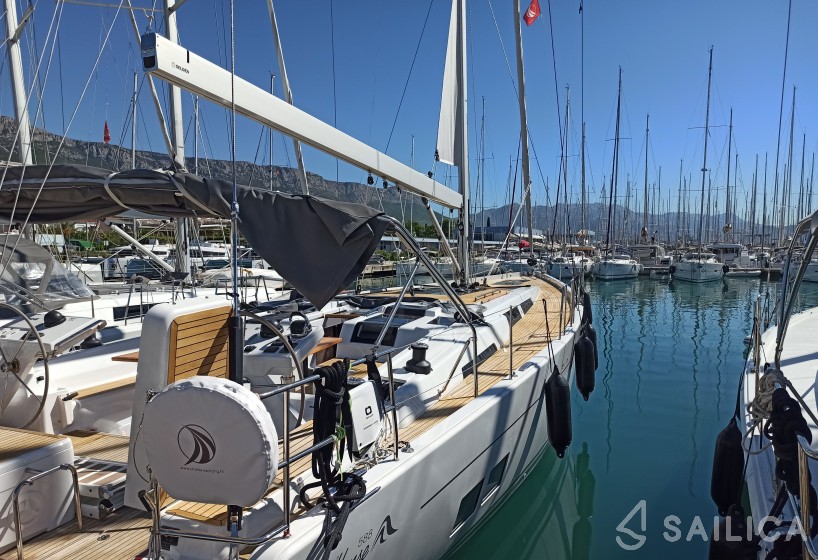 Hanse 588 - Yacht Charter Sailica