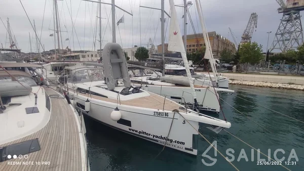 Oceanis 46.1 - Yacht Charter Sailica