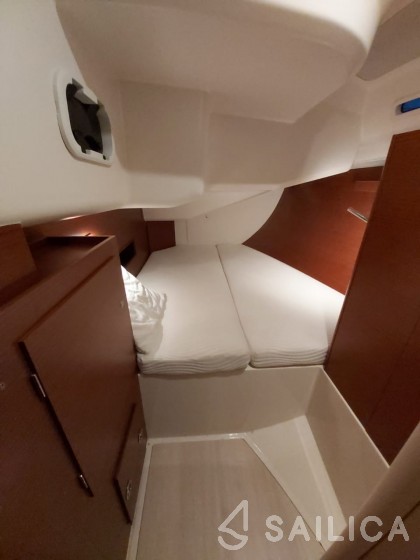 Hanse 458 - Yacht Charter Sailica