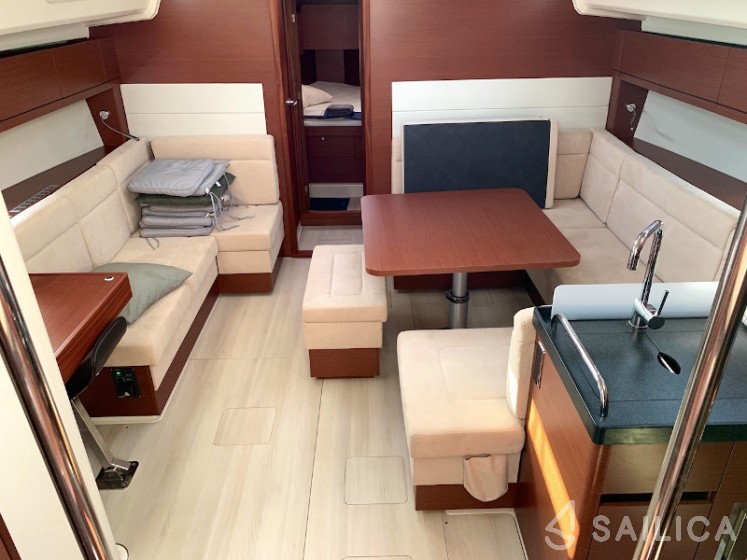Hanse 458 - Yacht Charter Sailica