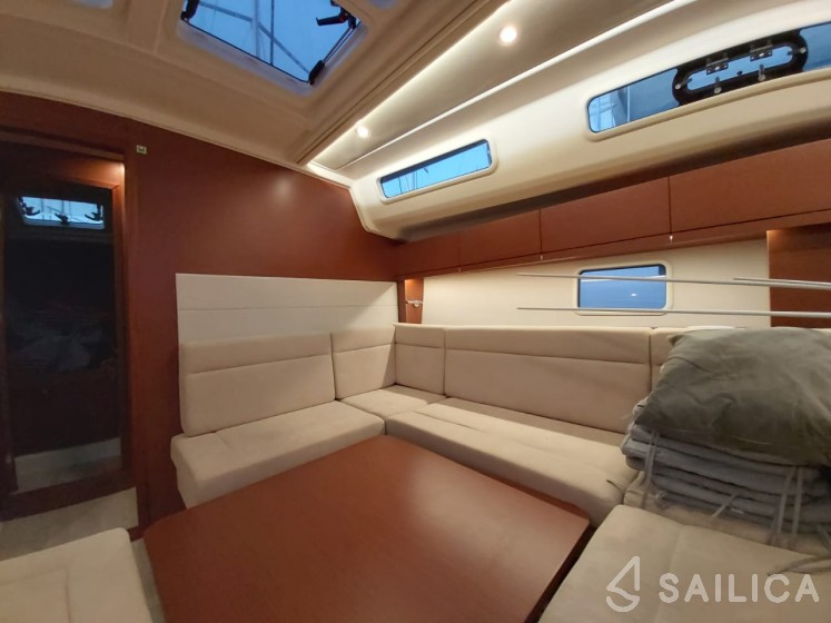 Hanse 458 - Yacht Charter Sailica
