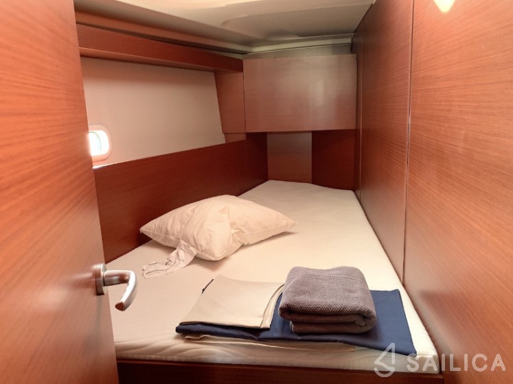 Hanse 458 - Yacht Charter Sailica