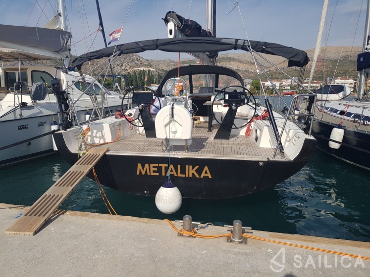 More 55 - Yacht Charter Sailica