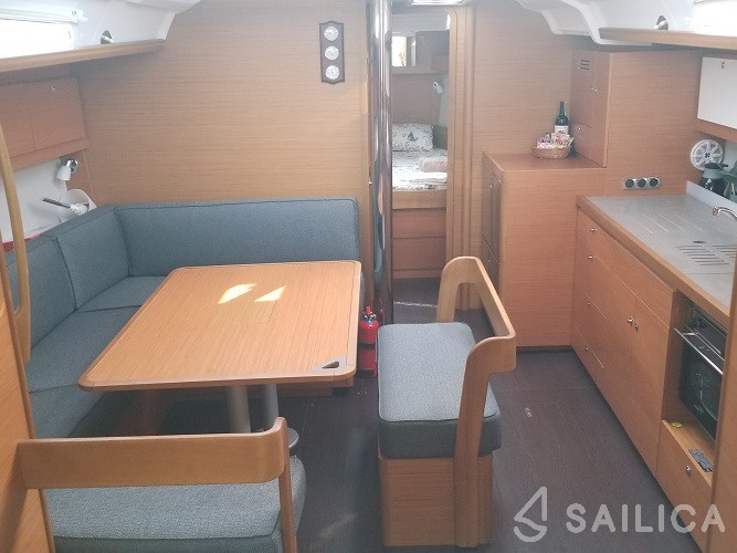 Dufour 430 - Yacht Charter Sailica