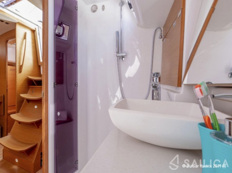 Dufour 430 - Yacht Charter Sailica