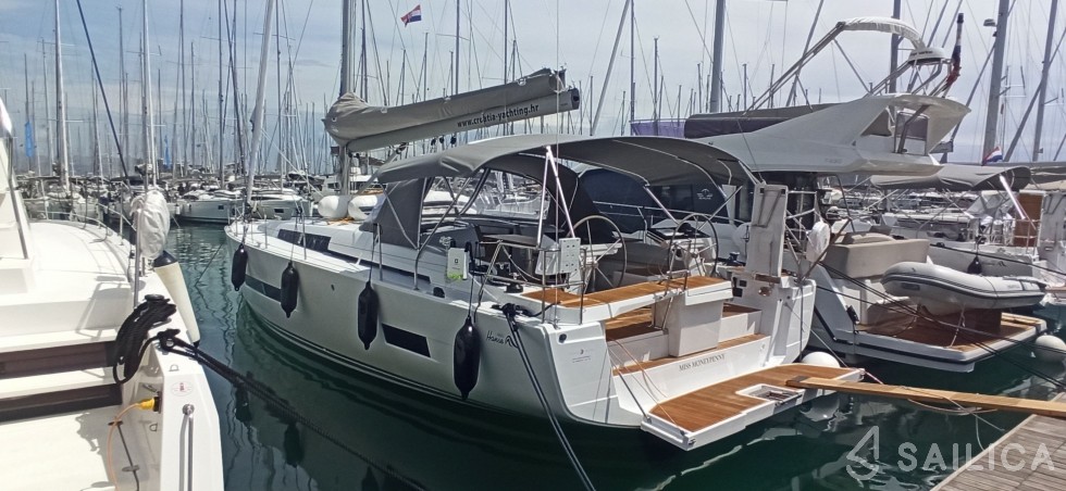 Hanse 460 - Yacht Charter Sailica