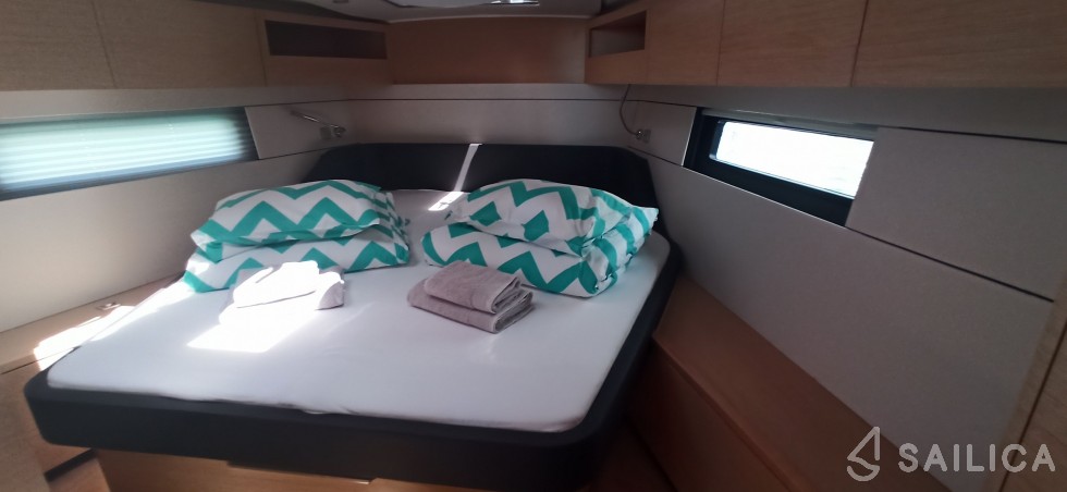 Hanse 460 - Yacht Charter Sailica