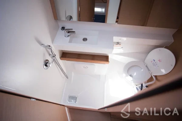 Sun Odyssey 440 - Yacht Charter Sailica