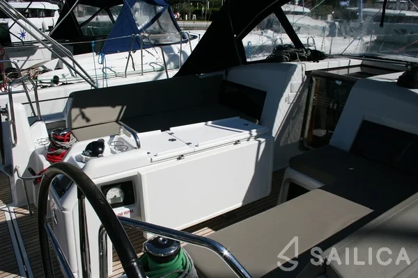 Sun Odyssey 440 - Yacht Charter Sailica