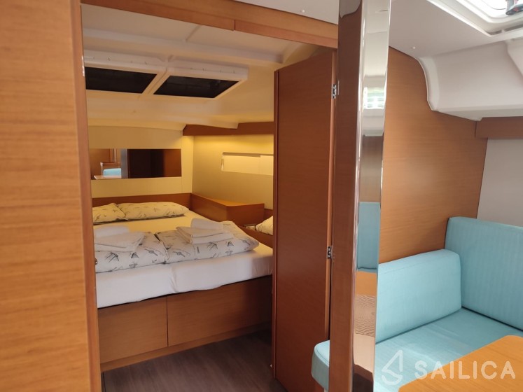Sun Odyssey 440 - Yacht Charter Sailica