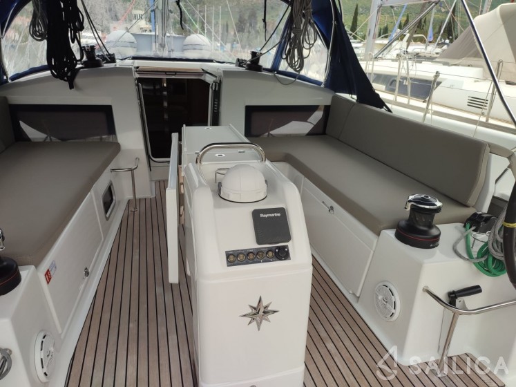 Sun Odyssey 440 - Yacht Charter Sailica