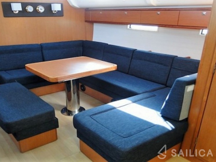 Bavaria 51 Cruiser - Yacht Charter Sailica
