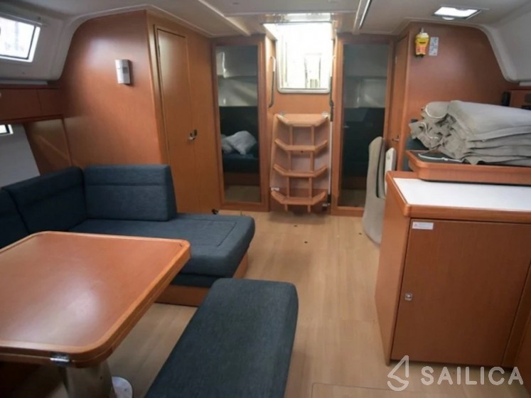 Bavaria 51 Cruiser - Yacht Charter Sailica