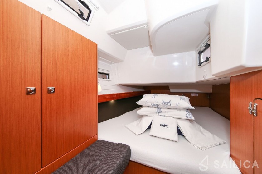 Bavaria 41 Cruiser - Yacht Charter Sailica