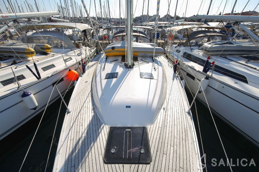 Bavaria 41 Cruiser - Yacht Charter Sailica