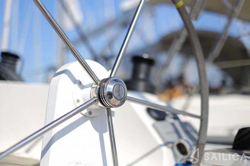 Bavaria 41 Cruiser - Yacht Charter Sailica
