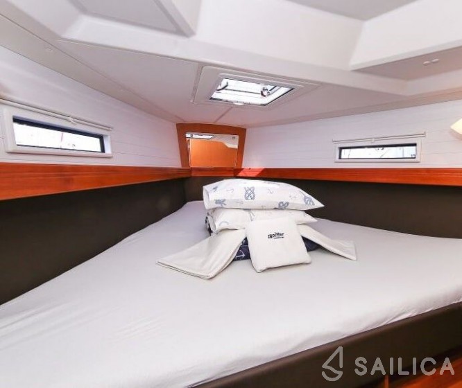 Bavaria 41 Cruiser - Yacht Charter Sailica