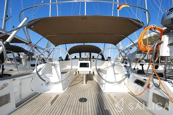 Bavaria 41 Cruiser - Yacht Charter Sailica