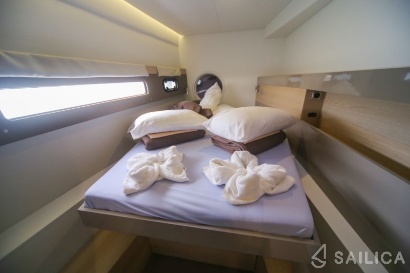Bali 4.5 - Yacht Charter Sailica
