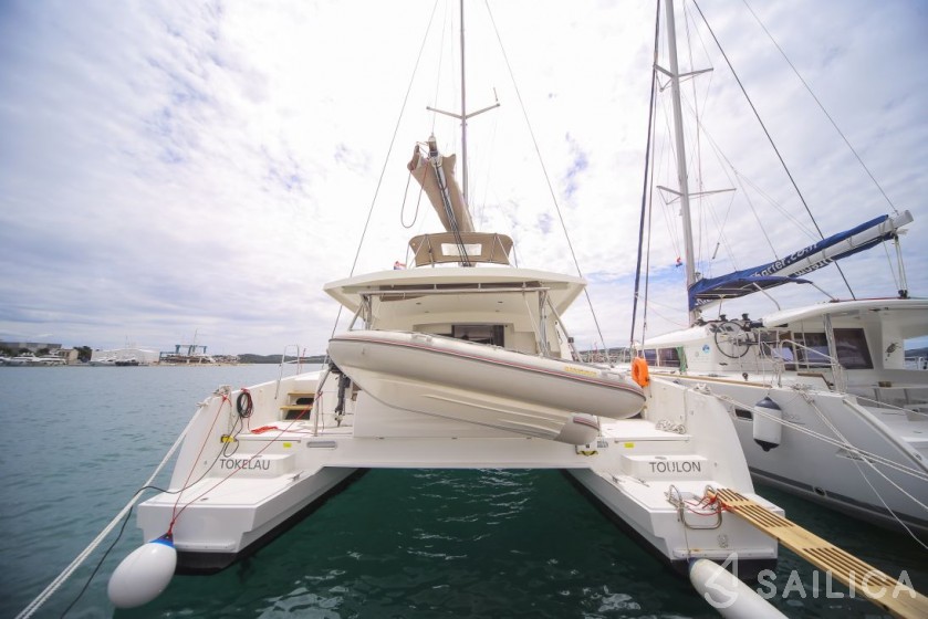 Bali 4.5 - Yacht Charter Sailica