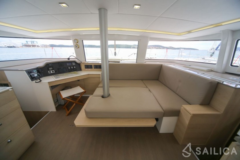 Bali 4.5 - Yacht Charter Sailica