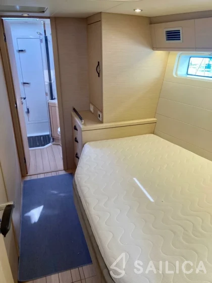Jeanneau 64 - Yacht Charter Sailica