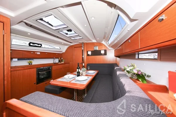 Bavaria Cruiser 41S - Yacht Charter Sailica