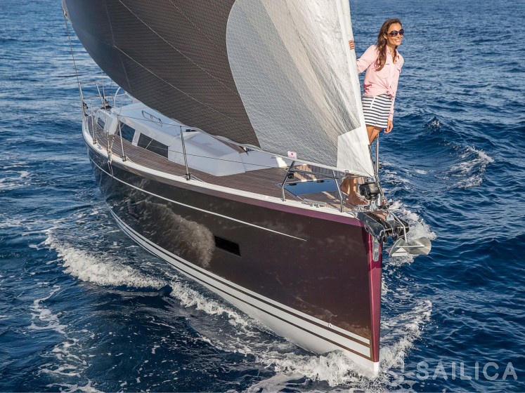 Hanse 388 - Yacht Charter Sailica