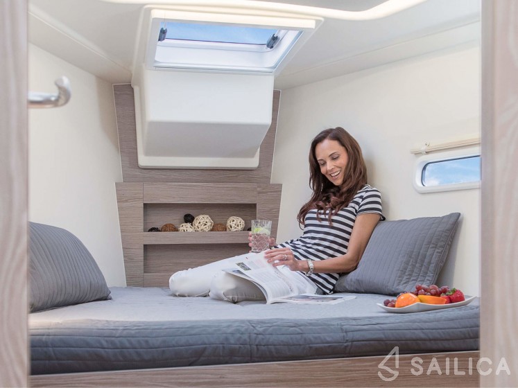 Hanse 388 - Yacht Charter Sailica