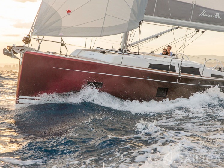 Hanse 388 - Yacht Charter Sailica