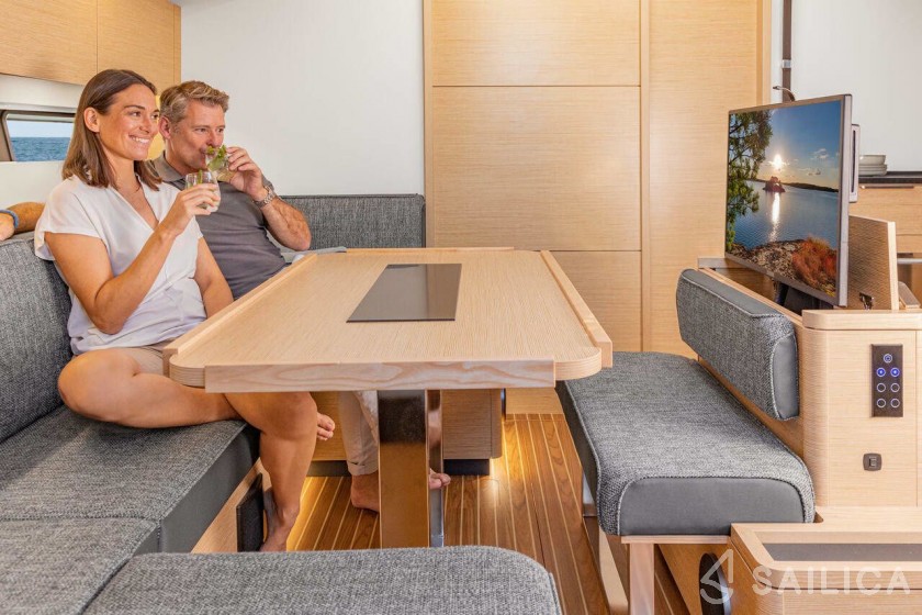 Hanse 460 - Yacht Charter Sailica