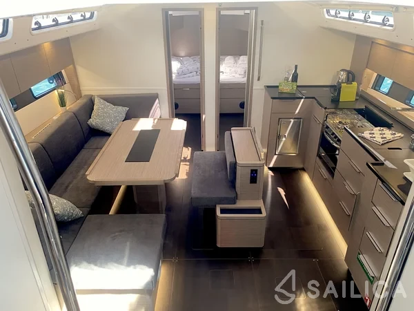 Hanse 460 - Yacht Charter Sailica