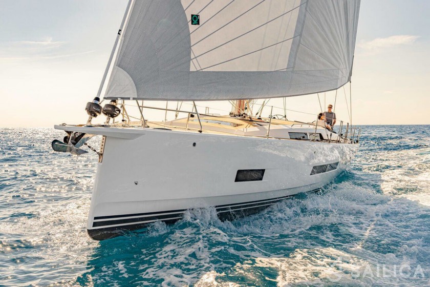 Hanse 460 - Yacht Charter Sailica