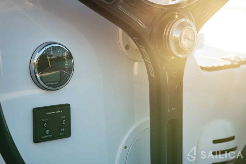 Elan Impression 40.1 - Yacht Charter Sailica