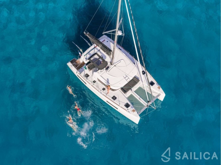 Lagoon 40 - Yacht Charter Sailica