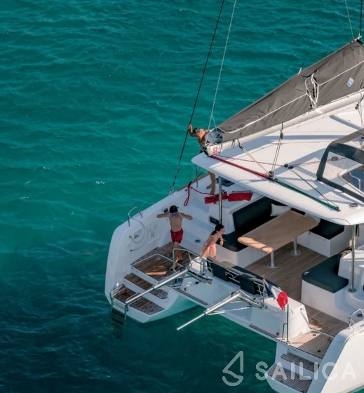 Lagoon 40 - Yacht Charter Sailica