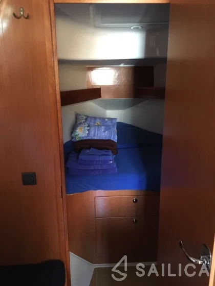 Bavaria 32 Cruiser - Yacht Charter Sailica