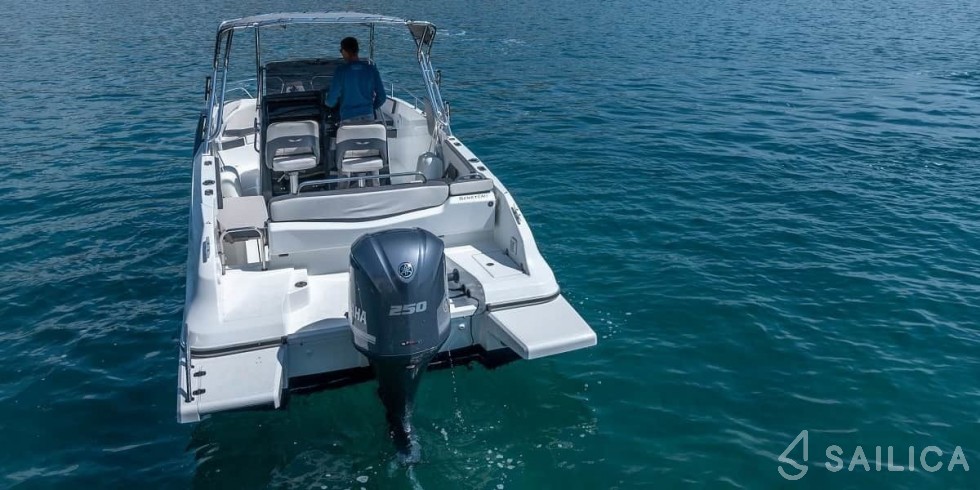 Beneteau Flyer 7.7 SUNdeck - Yacht Charter Sailica