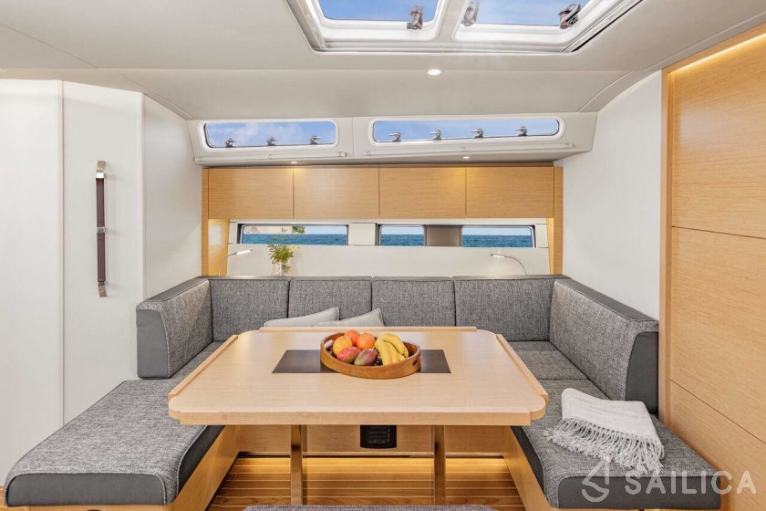 Hanse 460 - Yacht Charter Sailica