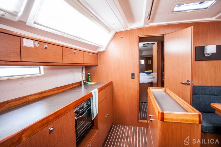 Bavaria Cruiser 46 - Yacht Charter Sailica