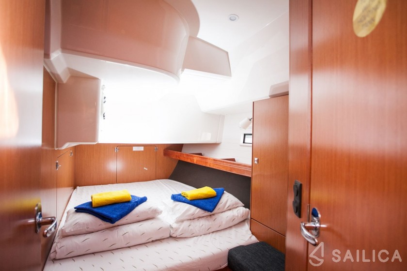 Bavaria Cruiser 46 - Yacht Charter Sailica