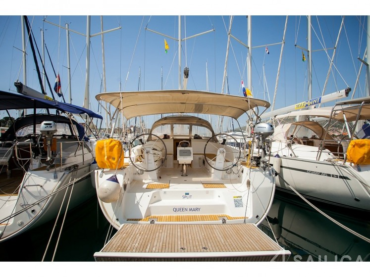 Bavaria Cruiser 46 - Yacht Charter Sailica