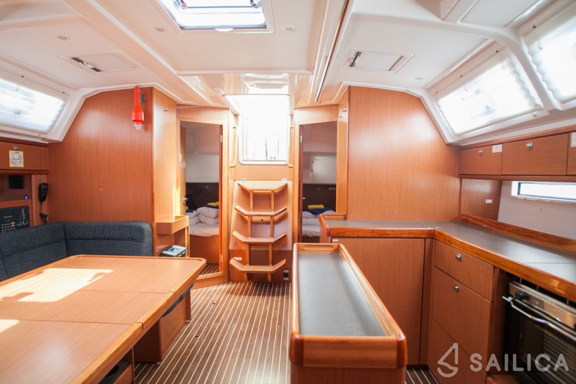Bavaria Cruiser 46 - Yacht Charter Sailica