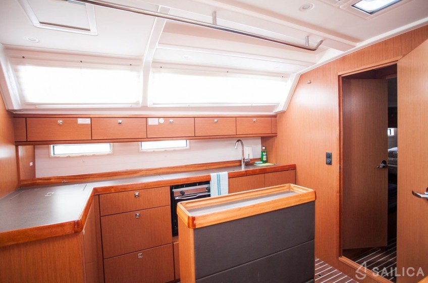 Bavaria Cruiser 46 - Yacht Charter Sailica